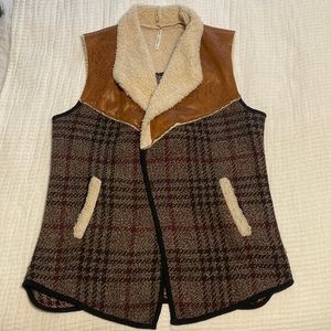 Tweed & Fleece Vest